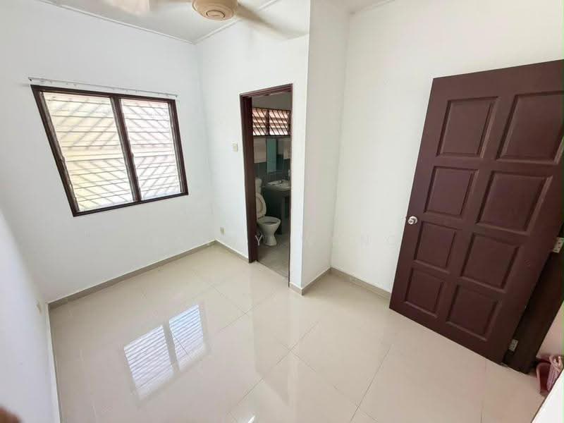Rumah Teres 2-Tingkat untuk Dijual di Bandar Country Homes (Rawang) - Danny Wong - Interior - PropertyGuru.com.my