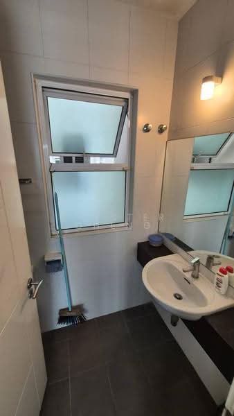 Banglo Lot Kosong untuk Dijual di USJ Heights (Subang Jaya) - Chester Cheng - Bathroom - PropertyGuru.com.my