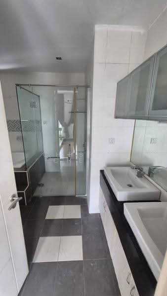 Banglo Lot Kosong untuk Dijual di USJ Heights (Subang Jaya) - Chester Cheng - Bathroom - PropertyGuru.com.my
