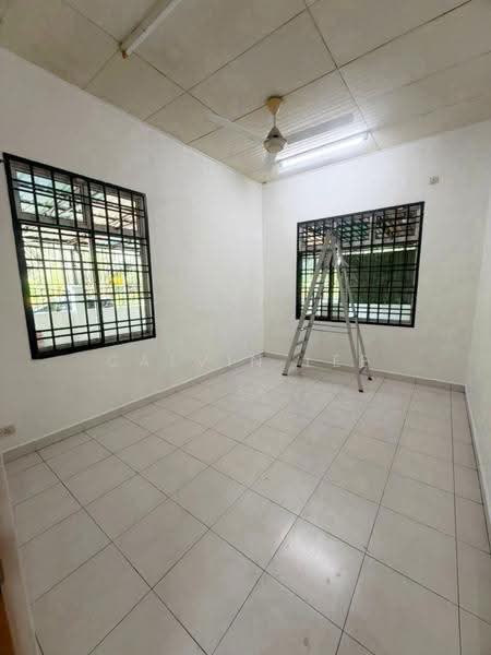 1-storey Terraced House for Sale in Taman Bestari Indah (Ulu Tiram) - Calvin Lee - PropertyGuru.com.my