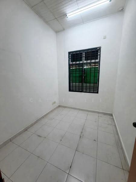 1-storey Terraced House for Sale in Taman Bestari Indah (Ulu Tiram) - Calvin Lee - PropertyGuru.com.my