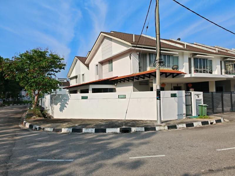 Rumah Teres 2-Tingkat untuk Dijual di Teluk Kumbar (Penang) - Janice Ooi - PropertyGuru.com.my