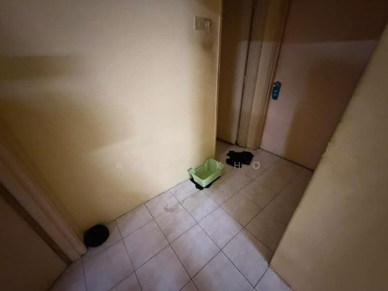 2-storey Terraced House for Sale in Kota Kemuning (Shah Alam) - Annie Kho - Interior - PropertyGuru.com.my