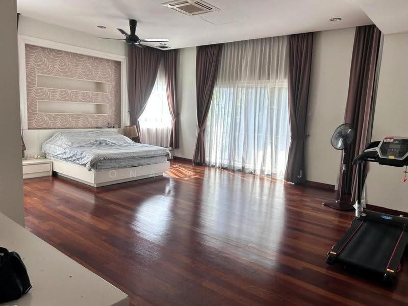 Bungalow House untuk Dijual di Taman Sea (Petaling Jaya) - Jonathan Raj - Bedroom - PropertyGuru.com.my