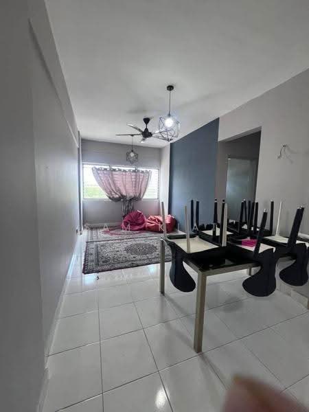 Pangsapuri untuk Disewa di Suria Rafflesia - SAM KIAT - Living Room - PropertyGuru.com.my