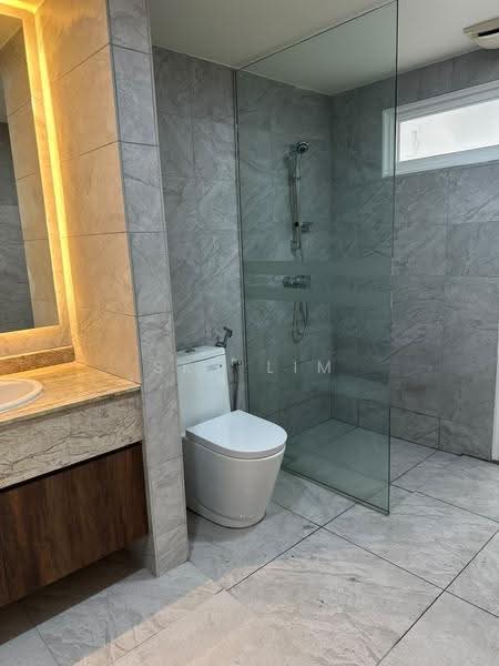 Condominium for Sale at Kiaramas Sutera - Sky Lim - Bathroom - PropertyGuru.com.my