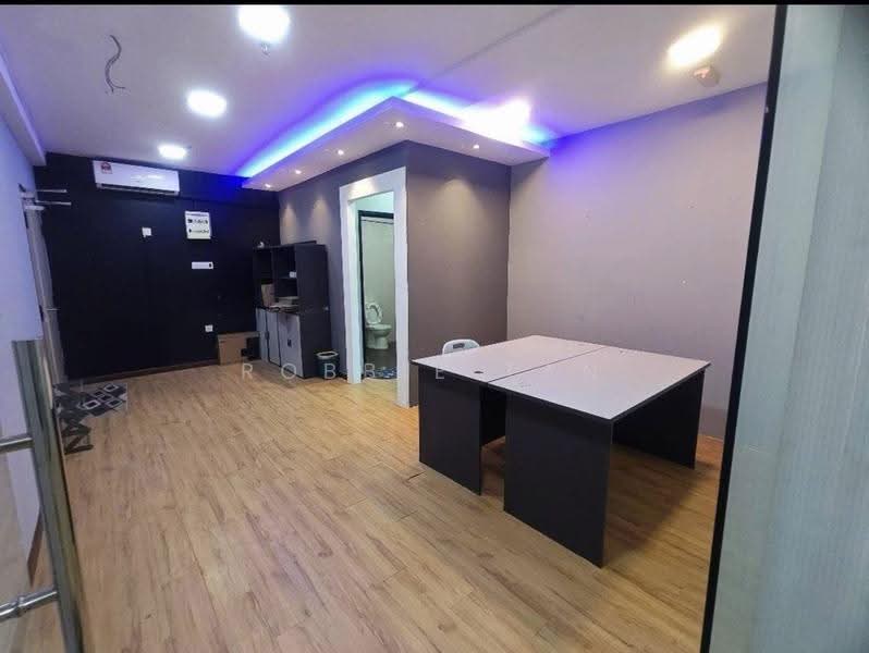 Office for Sale in Taman Bayu Puteri (Johor Bahru) - Robbie Tan - PropertyGuru.com.my