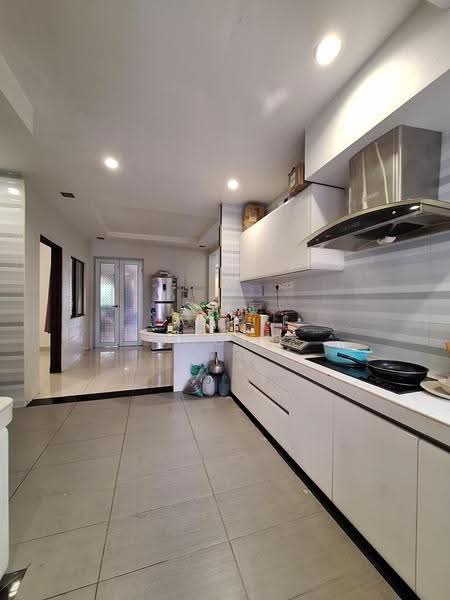 3-storey Terraced House for Sale in Mutiara Bukit Jalil (Bukit Jalil) - Jackie Chong - Kitchen - PropertyGuru.com.my