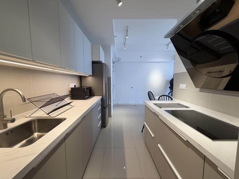 Service Residence for Rent at The Pulse Residence - Alan Chia - Kitchen - PropertyGuru.com.my