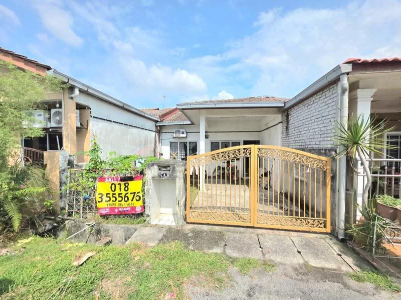 1-storey Terraced House for Sale in Meru (Klang) - Hairi Halim - Exterior - PropertyGuru.com.my