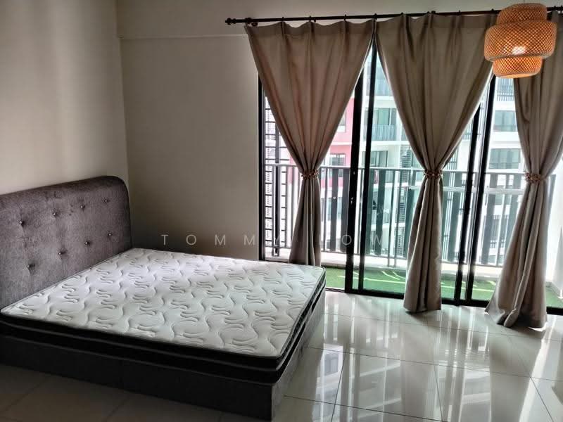 Kediaman Servis untuk Disewa di i-SOHO @ i-City - Tommy Low - Bedroom - PropertyGuru.com.my
