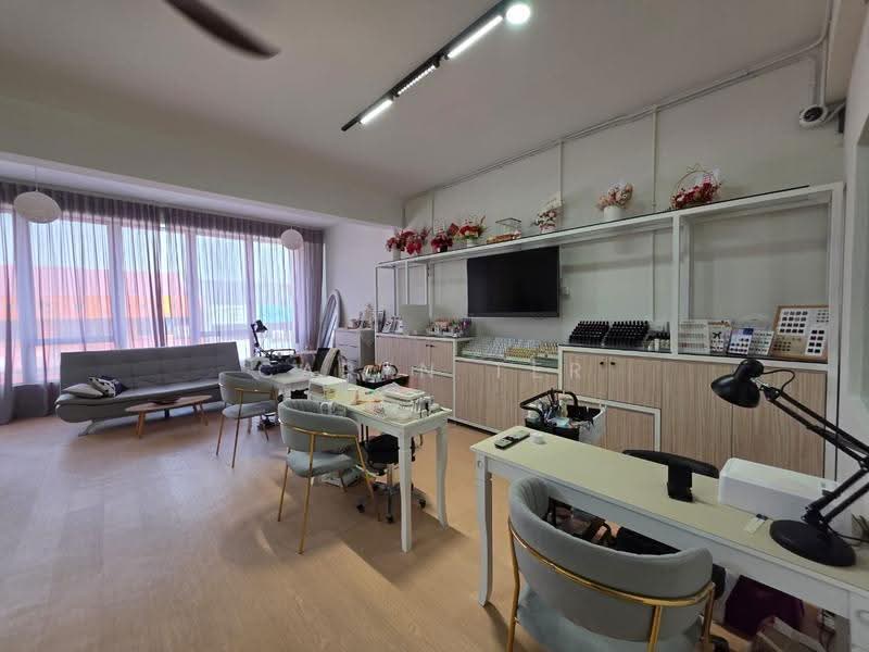 Shop for Rent in Taman Ungku Tun Aminah (Skudai) - Caryn Ter - Interior - PropertyGuru.com.my