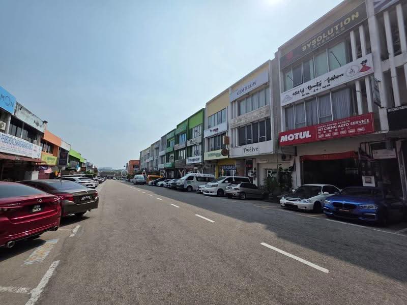 Shop for Rent in Taman Ungku Tun Aminah (Skudai) - Caryn Ter - Exterior - PropertyGuru.com.my