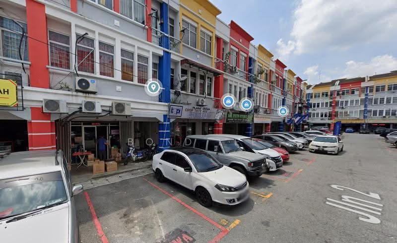Shop for Rent in Taman Industri Bolton (Batu Caves) - Bond Lee - Exterior - PropertyGuru.com.my