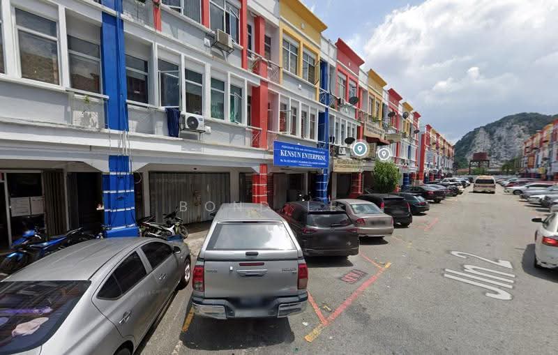 Shop for Rent in Taman Industri Bolton (Batu Caves) - Bond Lee - PropertyGuru.com.my