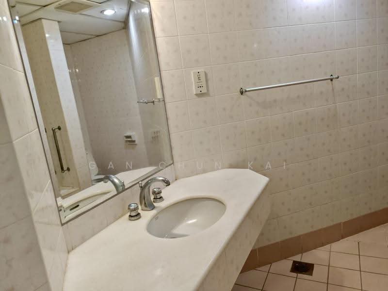 Condominium for Rent at Mutiara Villa Condominium - Gan Chun Kai - Bathroom - PropertyGuru.com.my