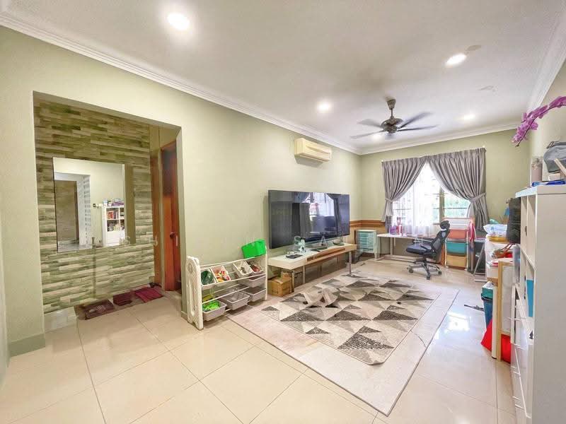 Bungalow House untuk Dijual di Presint 16 (Putrajaya) - Shiqin Saidin - Living Room - PropertyGuru.com.my