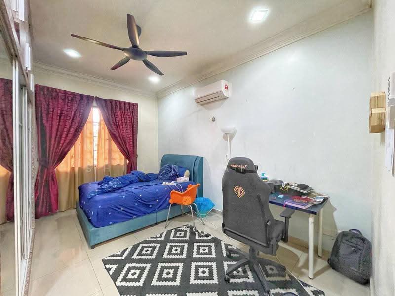 Bungalow House untuk Dijual di Presint 16 (Putrajaya) - Shiqin Saidin - Bedroom - PropertyGuru.com.my