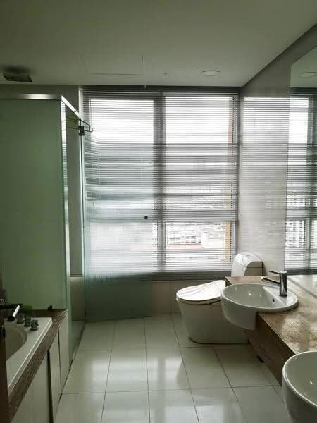 Kondominium untuk Disewa di Central Park condominium - Gan Chun Kai - Bathroom - PropertyGuru.com.my