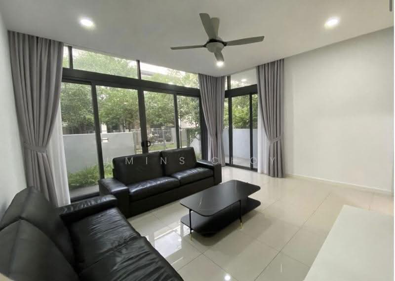 Rumah Teres 3-Tingkat untuk Disewa di Lake Fields (Sungai Besi) - Umins Choy - Living Room - PropertyGuru.com.my