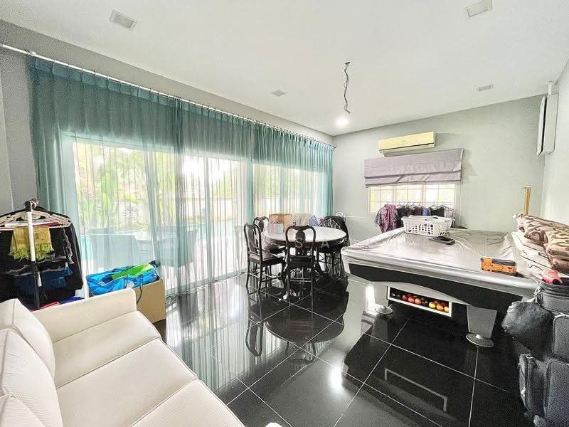 Bungalow House untuk Dijual di Seksyen 8 (Kota Damansara) - Shiqin Saidin - Living Room - PropertyGuru.com.my