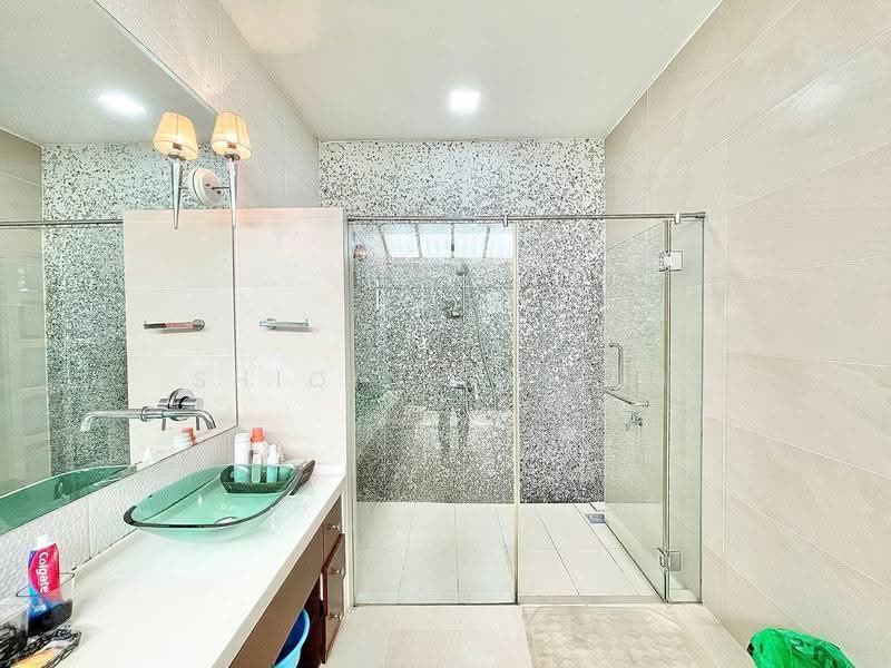 Bungalow House untuk Dijual di Seksyen 8 (Kota Damansara) - Shiqin Saidin - Bathroom - PropertyGuru.com.my