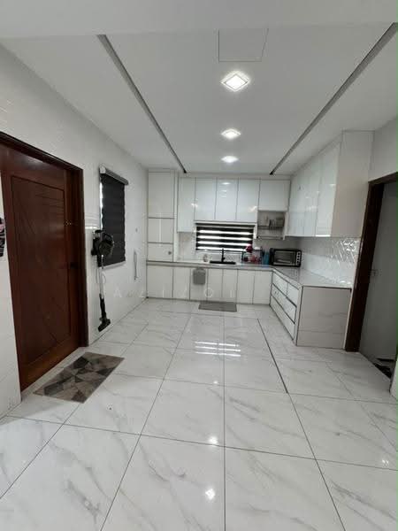 2-storey Terraced House for Sale in Saujana Utama (Puncak Alam) - Azizol . - Kitchen - PropertyGuru.com.my