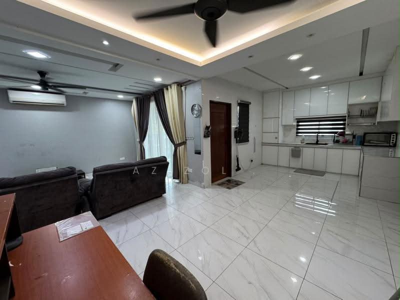 2-storey Terraced House for Sale in Saujana Utama (Puncak Alam) - Azizol . - Living Room - PropertyGuru.com.my