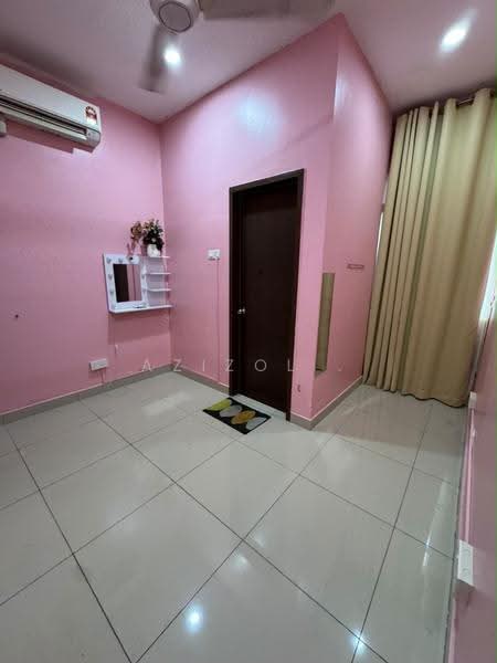 2-storey Terraced House for Sale in Saujana Utama (Puncak Alam) - Azizol . - Interior - PropertyGuru.com.my