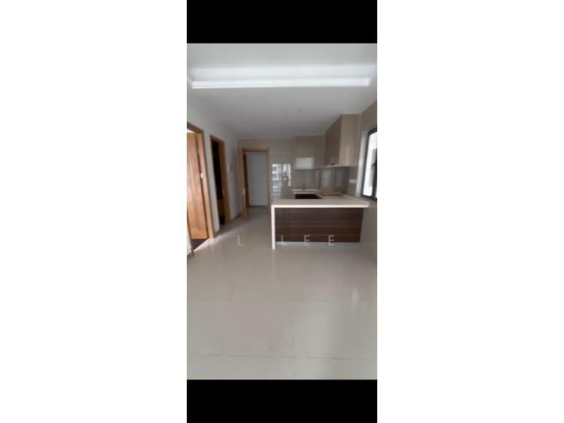 Pangsapuri untuk Dijual di R&F Princess Cove Phase 1 - VL Lee - Kitchen - PropertyGuru.com.my