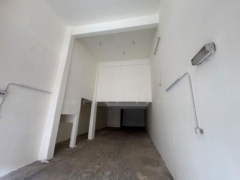 Shop / Office for Sale in Pandan Indah (Ampang) - Henry Yap - Interior - PropertyGuru.com.my