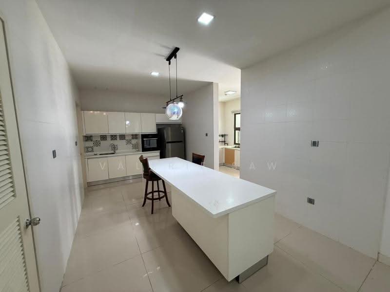Rumah Berkembar untuk Disewa di Iskandar Puteri (Nusajaya) (Johor) - Valerie Saw - Kitchen - PropertyGuru.com.my