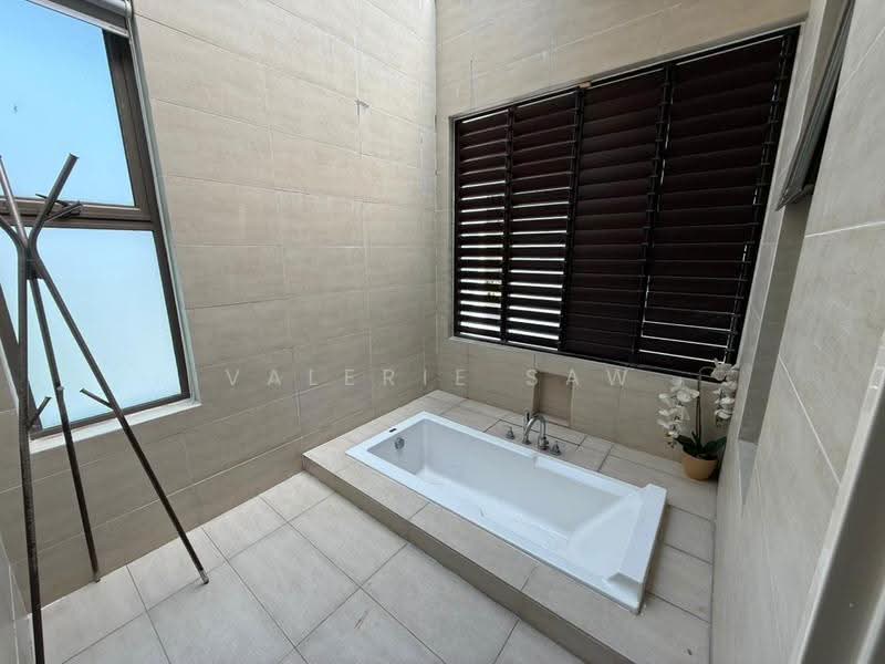 Rumah Berkembar untuk Disewa di Iskandar Puteri (Nusajaya) (Johor) - Valerie Saw - Bathroom - PropertyGuru.com.my