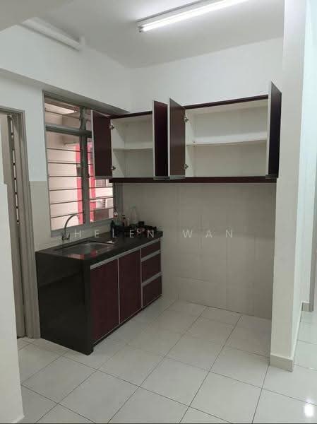 Service Residence for Sale at Main Place Residence - Helen Wan - Kitchen - PropertyGuru.com.my