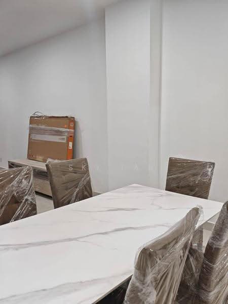 2-storey Terraced House for Rent in Eco Summer (Johor Bahru) - Sky Tan - Dining Room - PropertyGuru.com.my