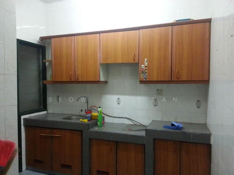 2-storey Terraced House for Rent in Bandar Puchong Utama (Puchong) - Seow Ling Tan - Kitchen - PropertyGuru.com.my