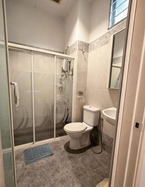 Rumah Teres 2-Tingkat untuk Dijual di Putra Heights (Subang Jaya) - Keen Mon Pong - Bathroom - PropertyGuru.com.my