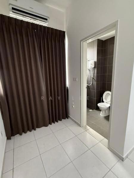 Condominium for Rent at PIXEL City Sentral - Ray Lee - Bathroom - PropertyGuru.com.my