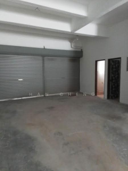 Shop for Rent in Batu 9 (Cheras) - Han Cheng - Interior - PropertyGuru.com.my