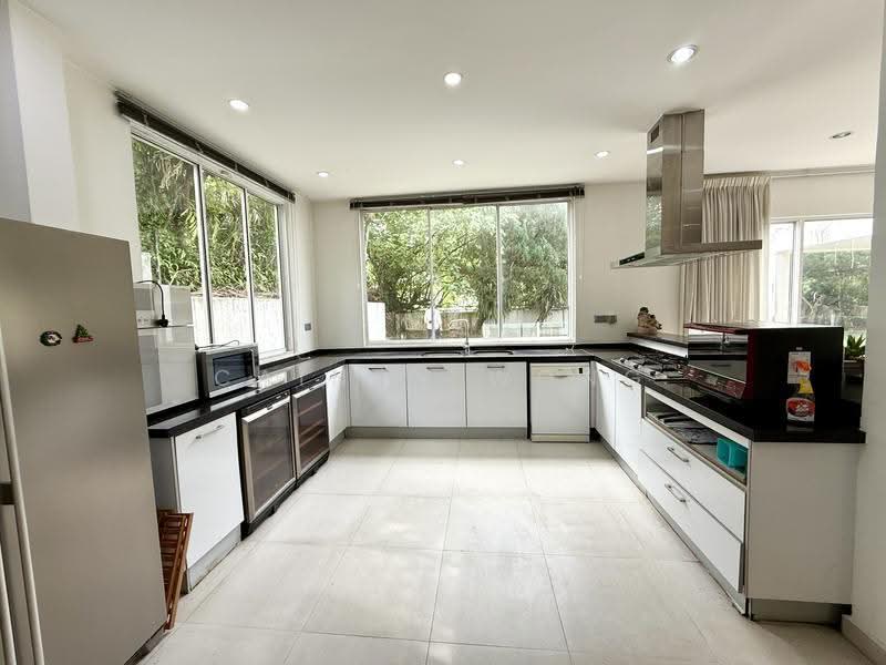 Bungalow House untuk Dijual di Damansara Heights (Kuala Lumpur) - Caindy Wong - Kitchen - PropertyGuru.com.my