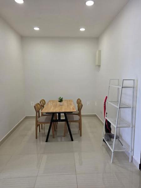 Service Residence for Rent at Hampton Height Damansara - Daniel pee - Dining Room - PropertyGuru.com.my