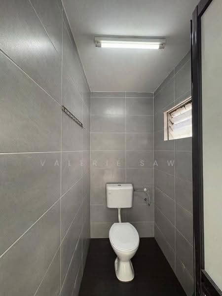 Rumah Teres 1-Tingkat untuk Dijual di Taman Johor Jaya (Johor Bahru) - Valerie Saw - Bathroom - PropertyGuru.com.my