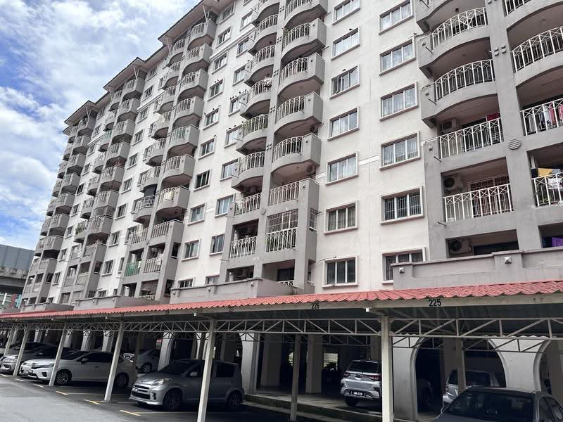 Pangsapuri untuk Dijual di Arena Green - Vivian Lai - Exterior - PropertyGuru.com.my