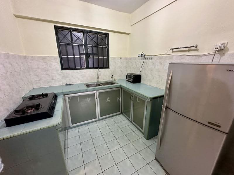 Pangsapuri untuk Dijual di Arena Green - Vivian Lai - Kitchen - PropertyGuru.com.my