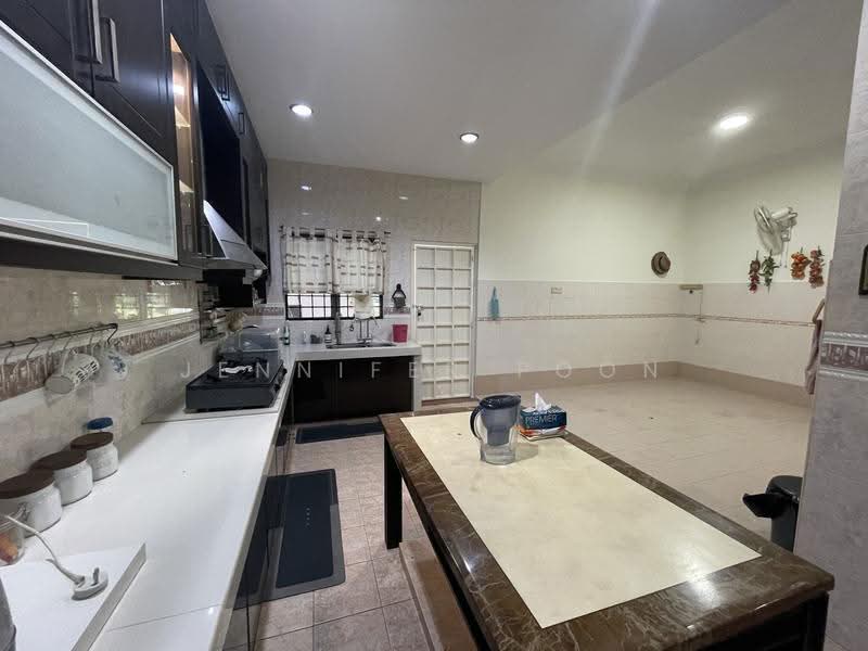 Rumah Teres 2-Tingkat untuk Disewa di Bandar Puteri Klang (Klang) - Jennifer Poon - Kitchen - PropertyGuru.com.my