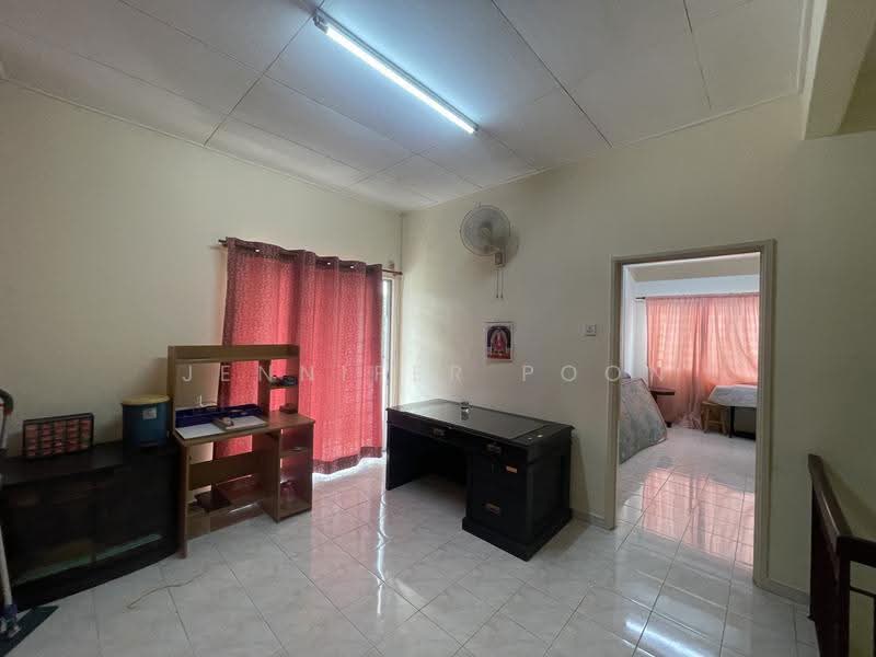Rumah Teres 2-Tingkat untuk Disewa di Bandar Puteri Klang (Klang) - Jennifer Poon - Study - PropertyGuru.com.my
