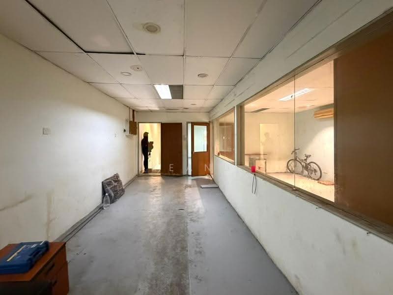 Shop / Office for Rent in SS2 (Petaling Jaya) - Keanu Tan - Interior - PropertyGuru.com.my