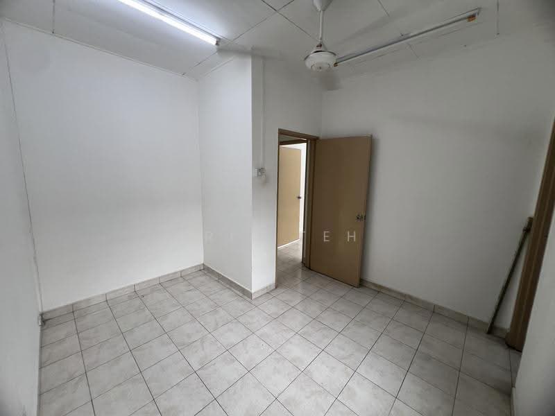 2-storey Terraced House for Rent in Taman Putra Prima (Puchong) - Eric Teh - Interior - PropertyGuru.com.my