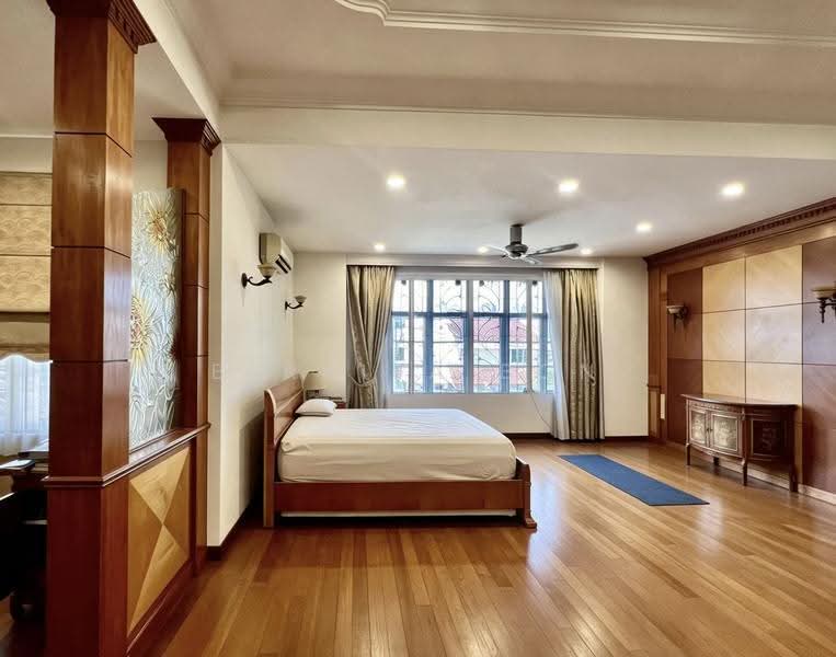 Bungalow House for Sale in SS 3, Taman Universiti (Petaling Jaya) - Bernisa Bon - Bedroom - PropertyGuru.com.my