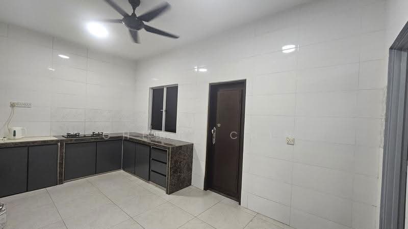 2-storey Terraced House for Rent in Setia Alam (Selangor) - Cherry Chin - Kitchen - PropertyGuru.com.my